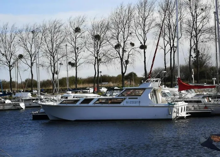 Exceptionnel bateau maison reine mathilde